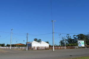 Cancha de laços pronta para as provas campeiras