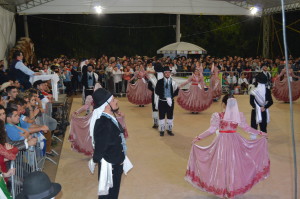 Dança prestigiada por público expressivo